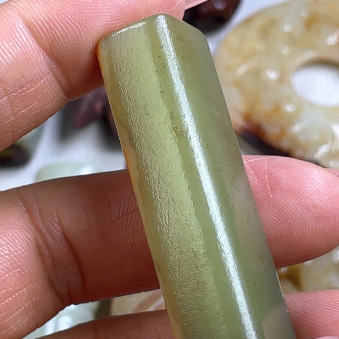 和田玉颈饰未镶嵌用****4