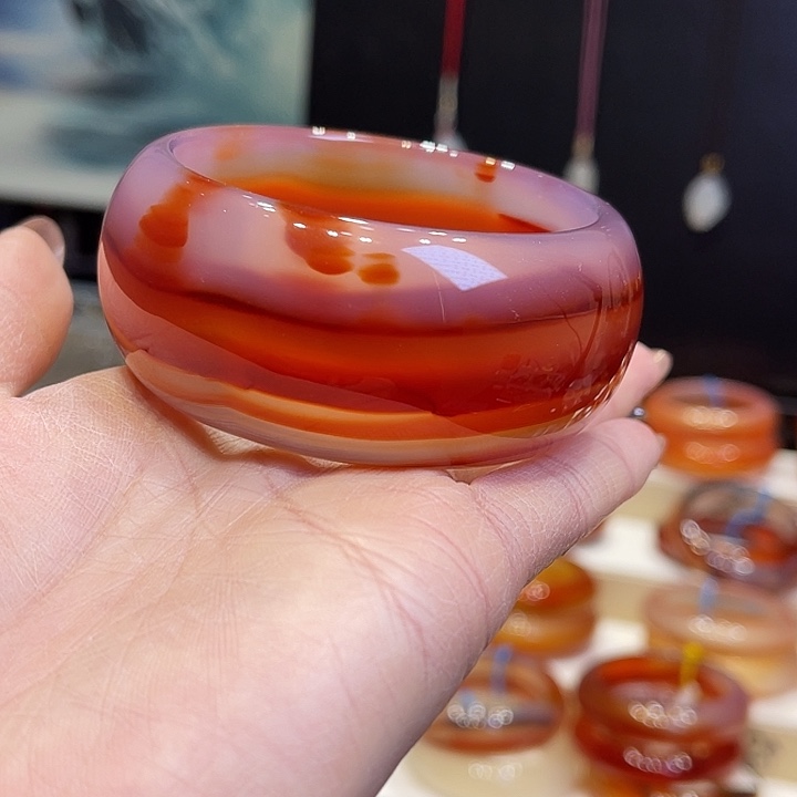 玛瑙/玉髓手镯未镶嵌?***?