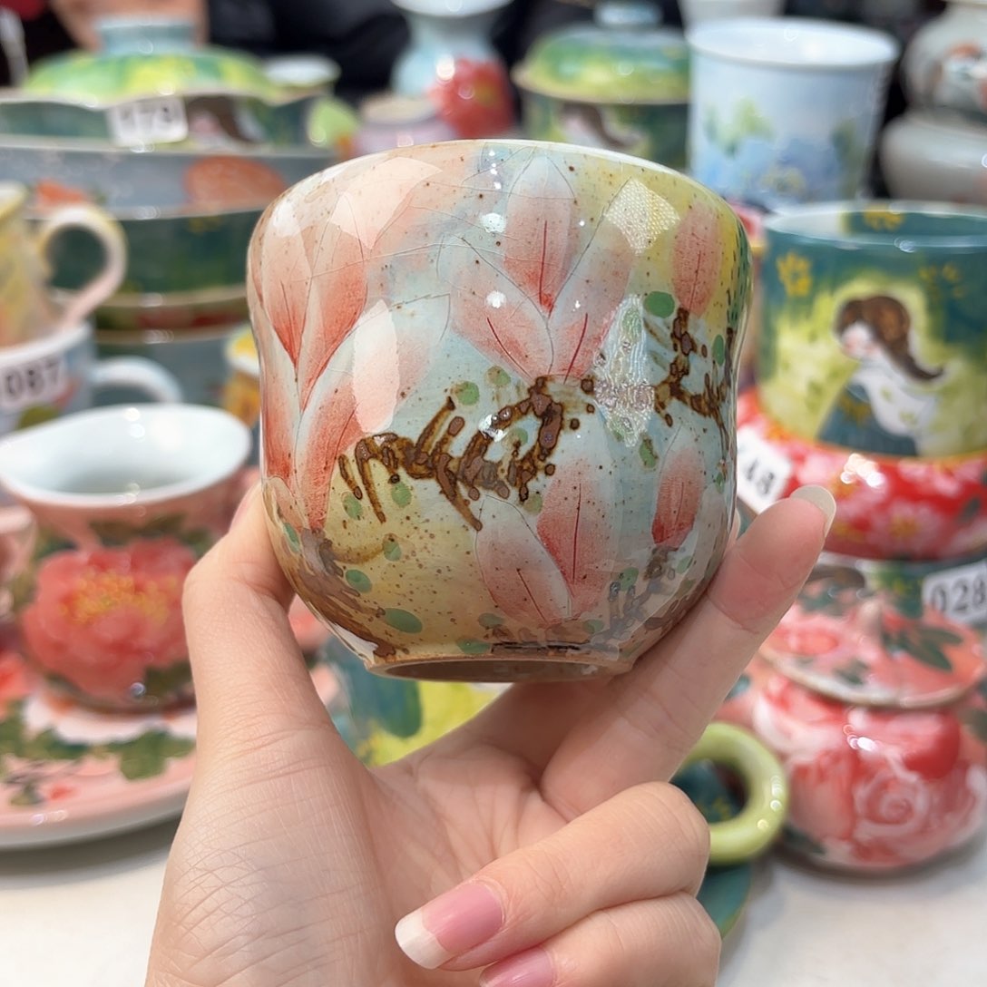 瓷片兔兔好可爱呀打