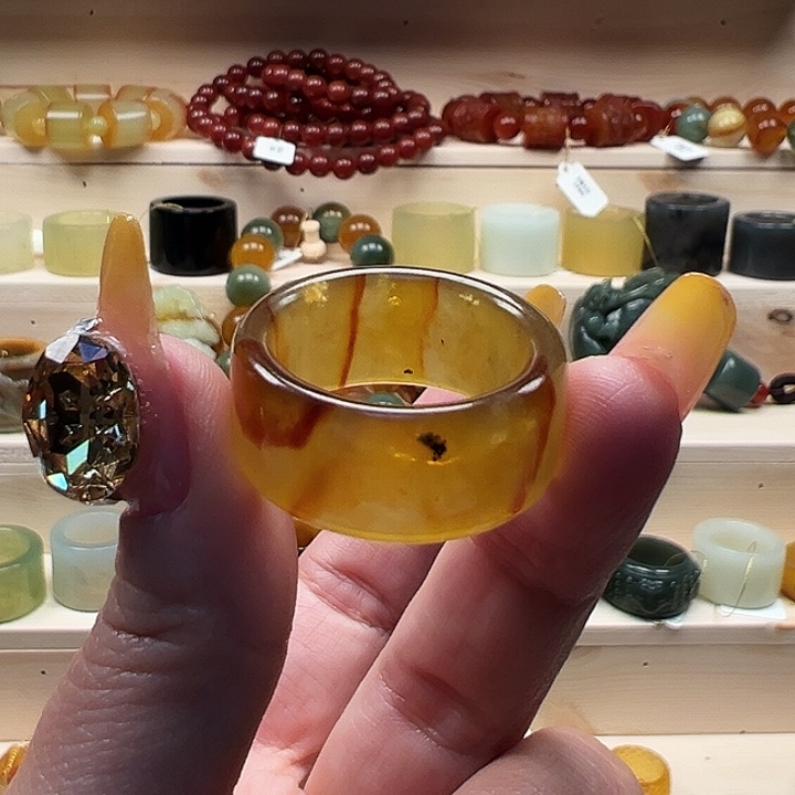 蛇纹石玉戒指未镶嵌内径21