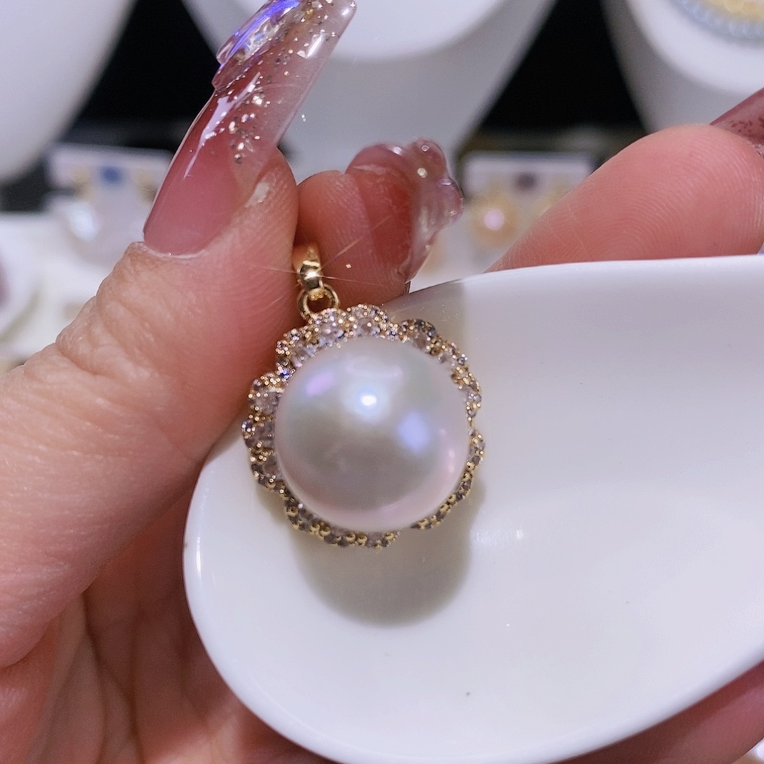 淡水珍珠颈饰合金