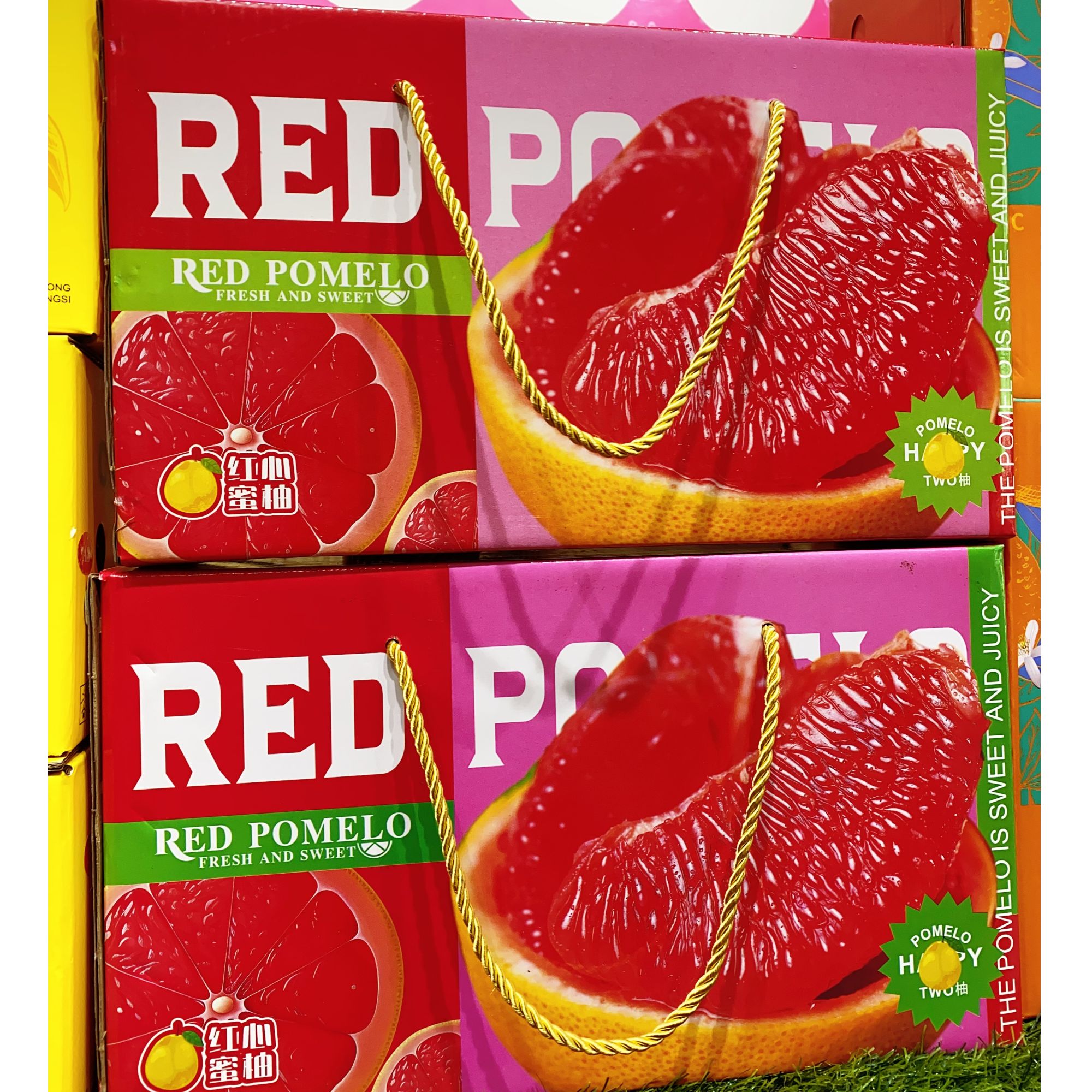 【红心蜜柚礼盒装】一箱两粒装，送礼佳品，28.99元一提！