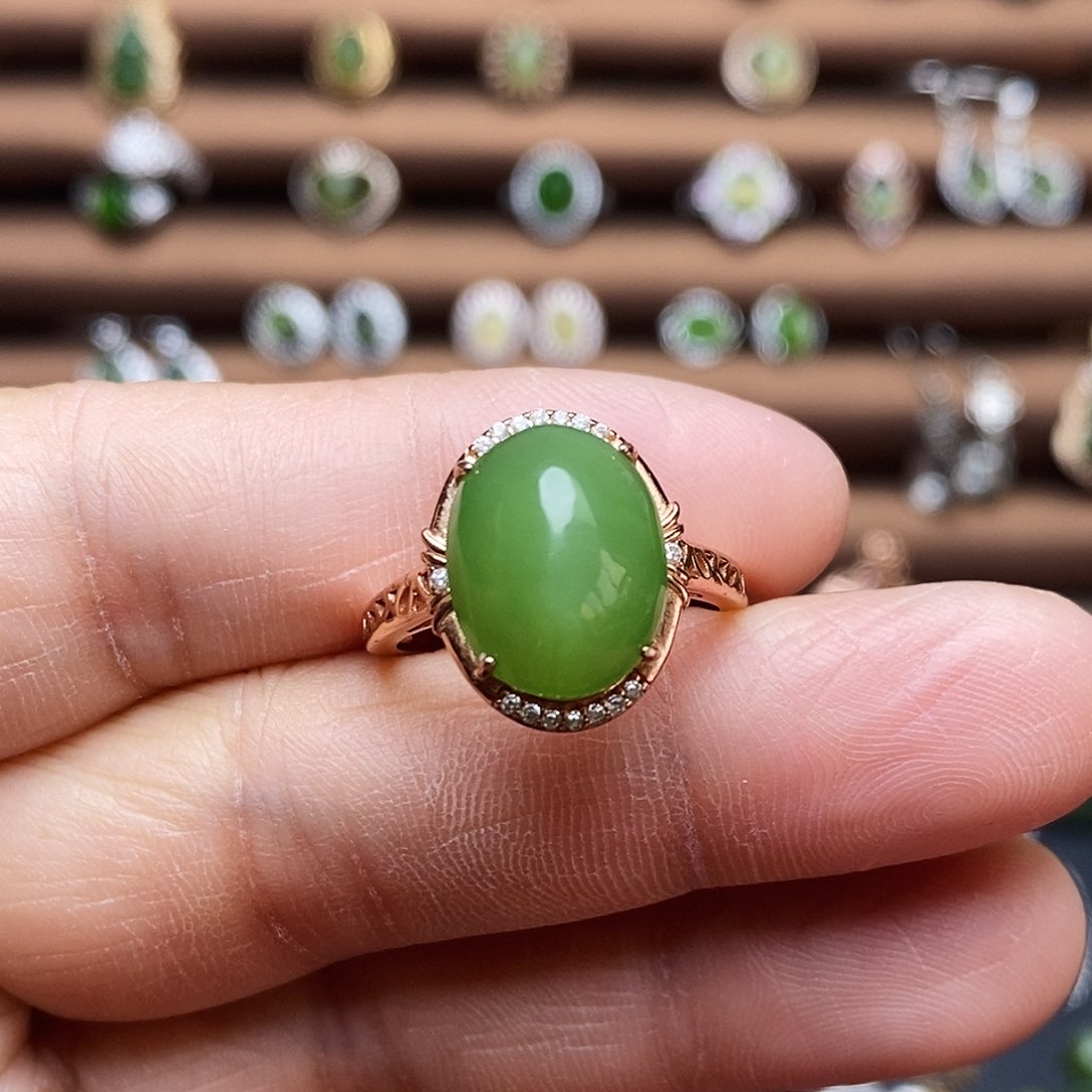 吊坠(不含链)银S925镶嵌和田玉（碧玉）戒指