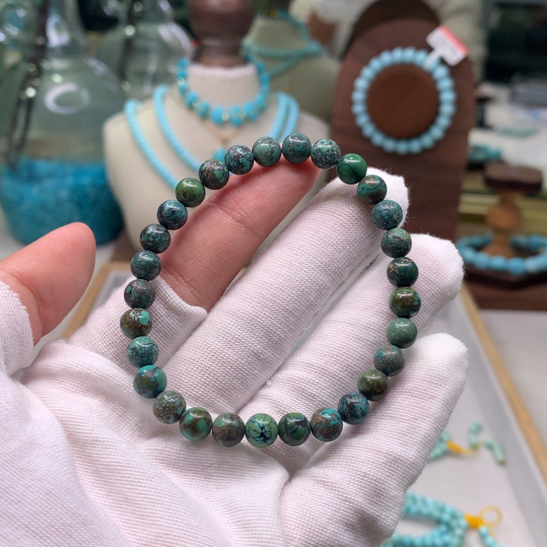 绿松石配饰未镶嵌