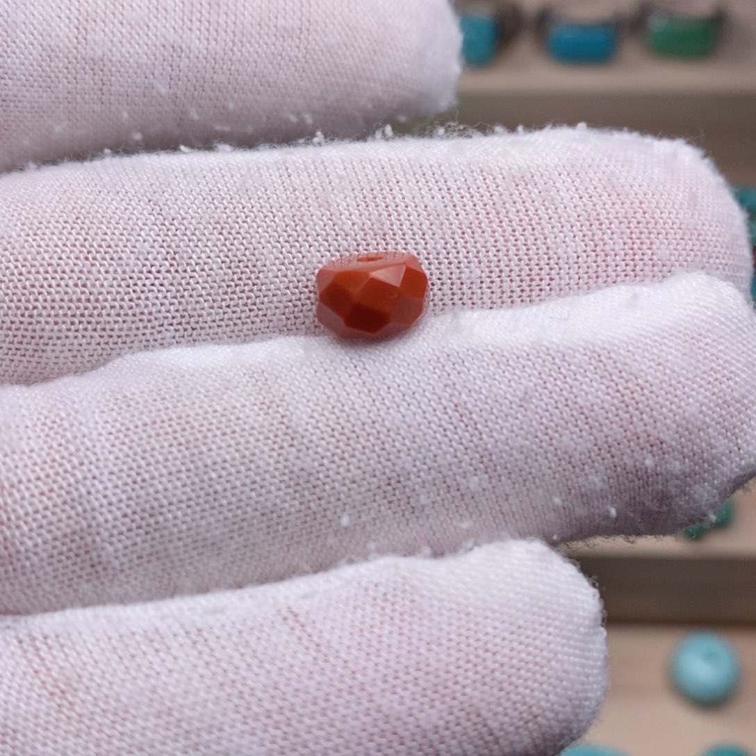 南红玛瑙挂件未镶嵌