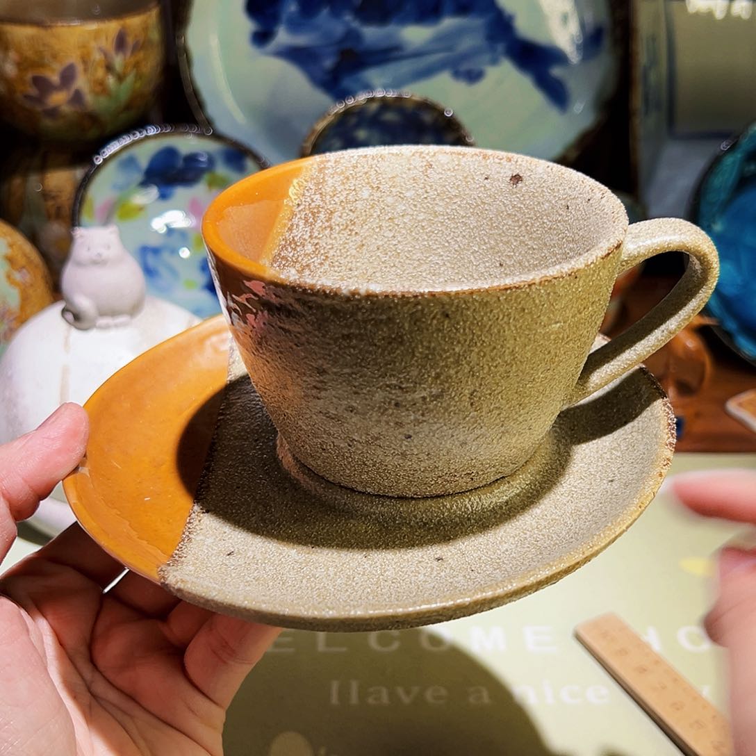 咖啡杯和茶杯是很配噢哦