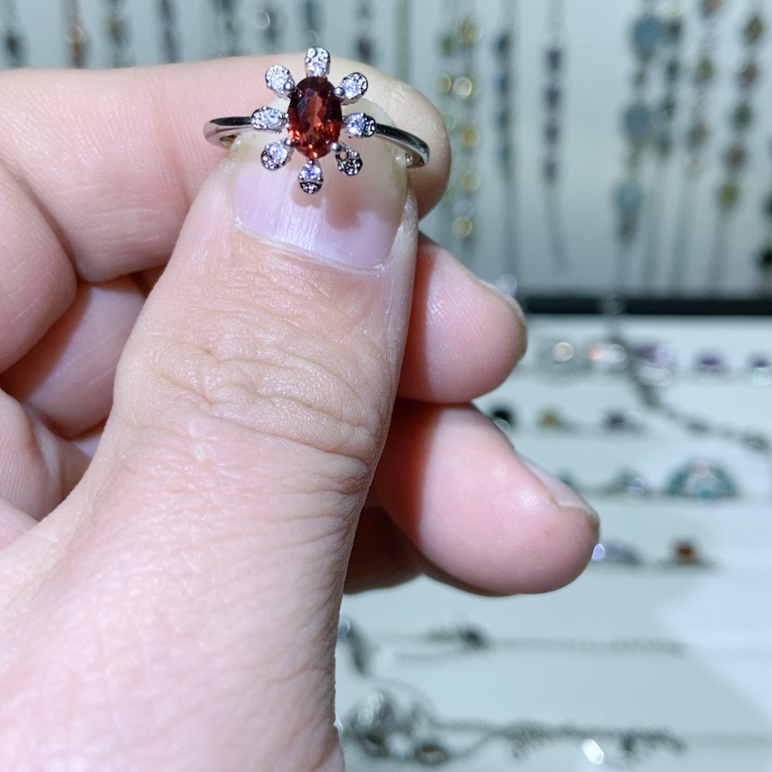 绿水晶戒指银S925镶嵌