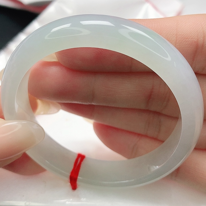 翡翠手镯未镶嵌缅甸天然A货翡翠