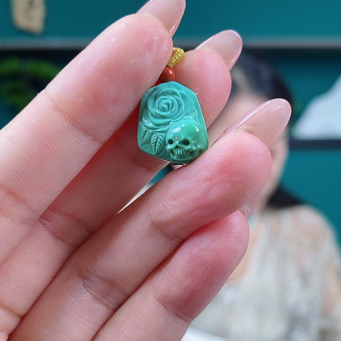 未镶嵌绿松石珠宝奇石