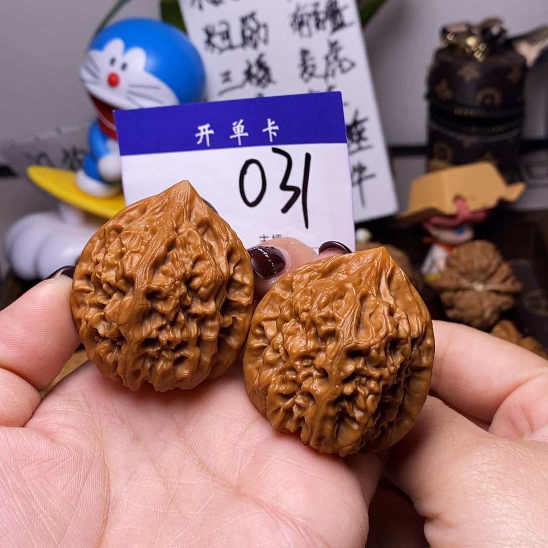 吊坠桃核文玩核桃老树鸡心41微修n