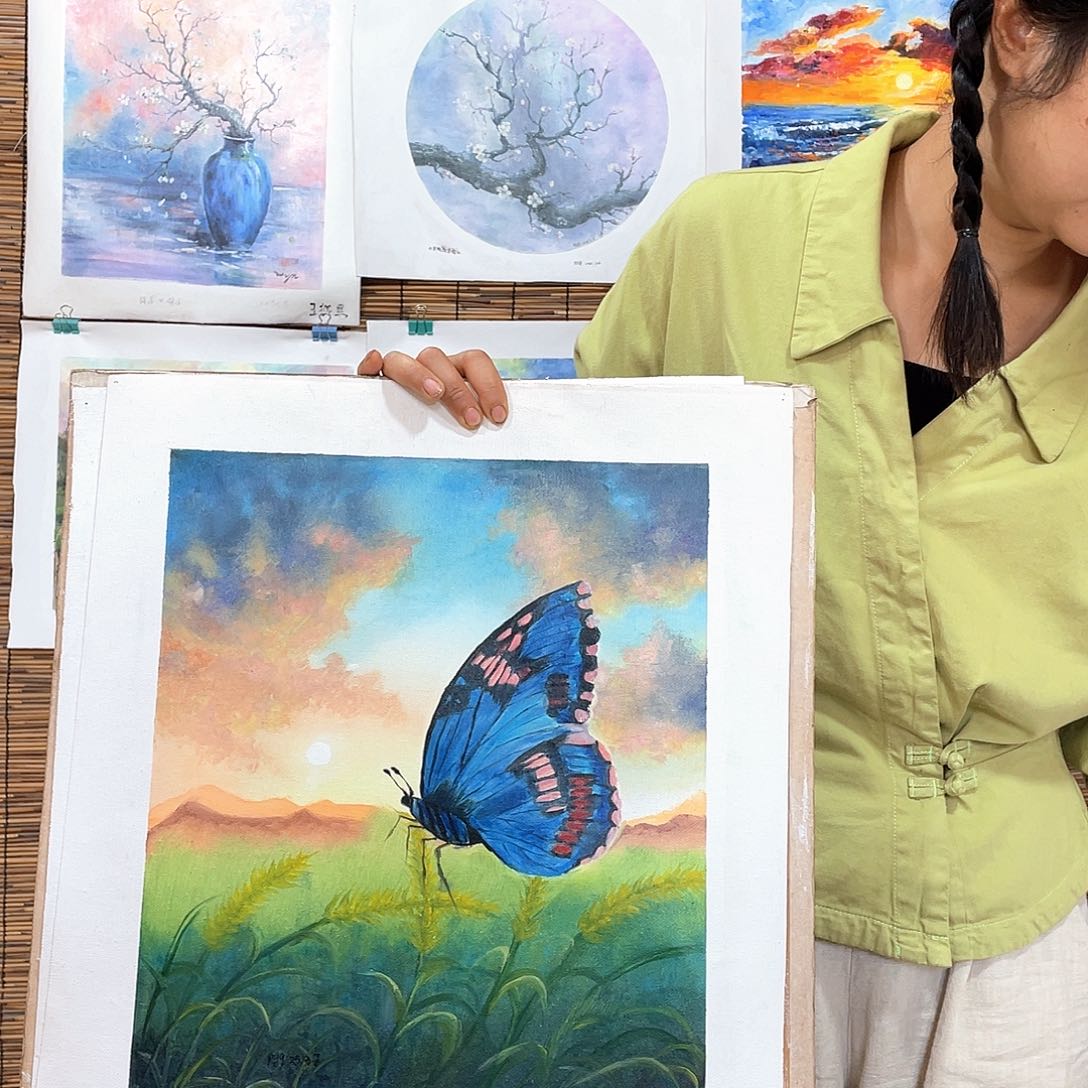 油画薇爽恭喜竞拍成功！