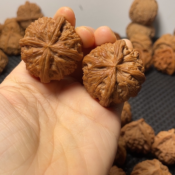 大***天把件文玩核桃41四棱