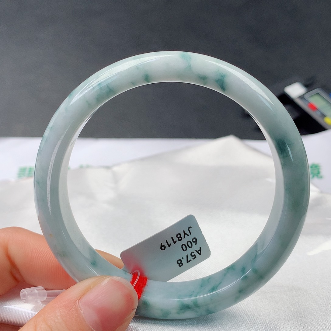 翡翠手镯未镶嵌15正58