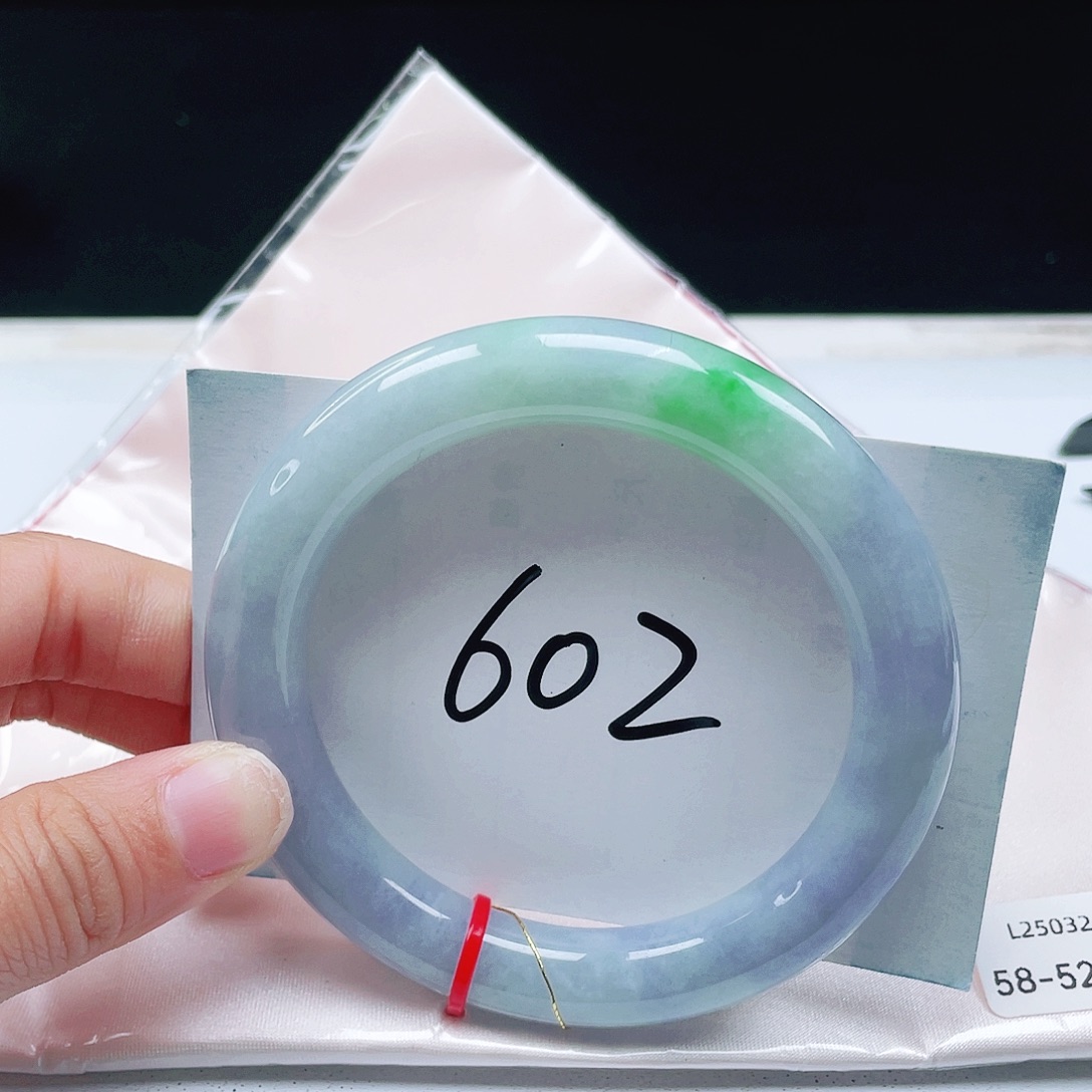 翡翠未镶嵌手镯58圆条