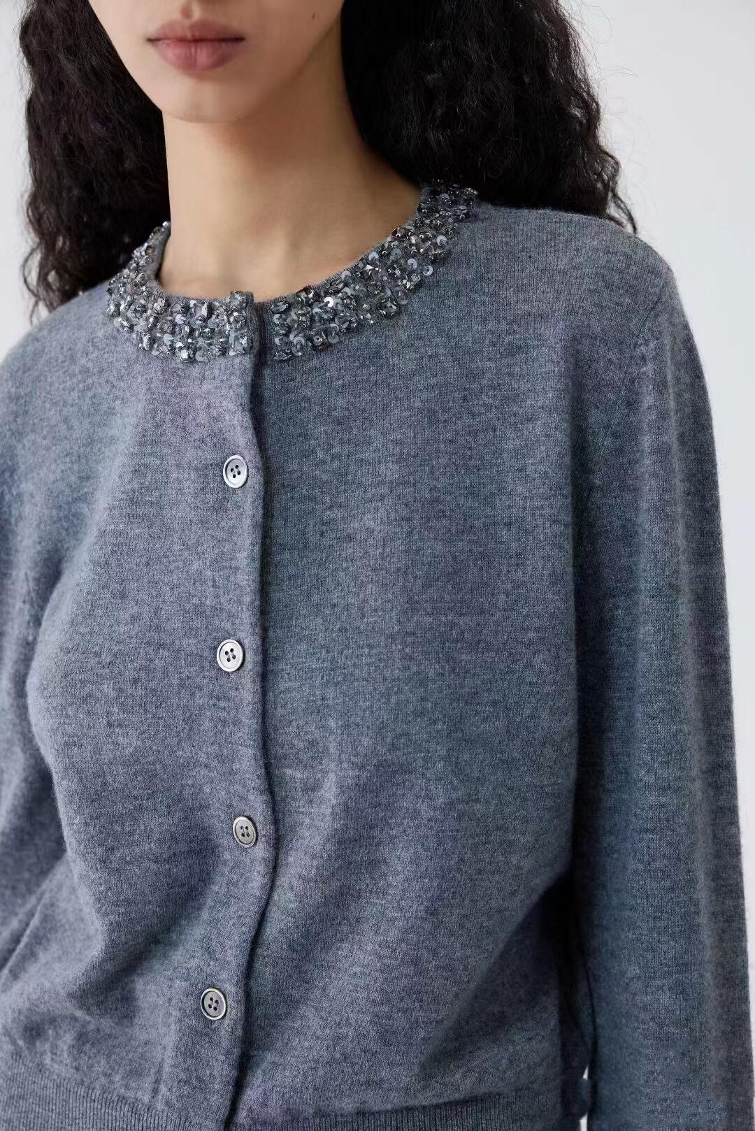 格雷钉珠灰色羊毛针织开衫2025新款法式重工轻奢