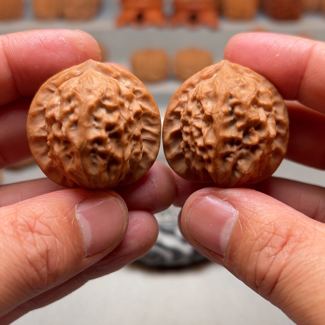 文玩核桃把件36瓷娃娃