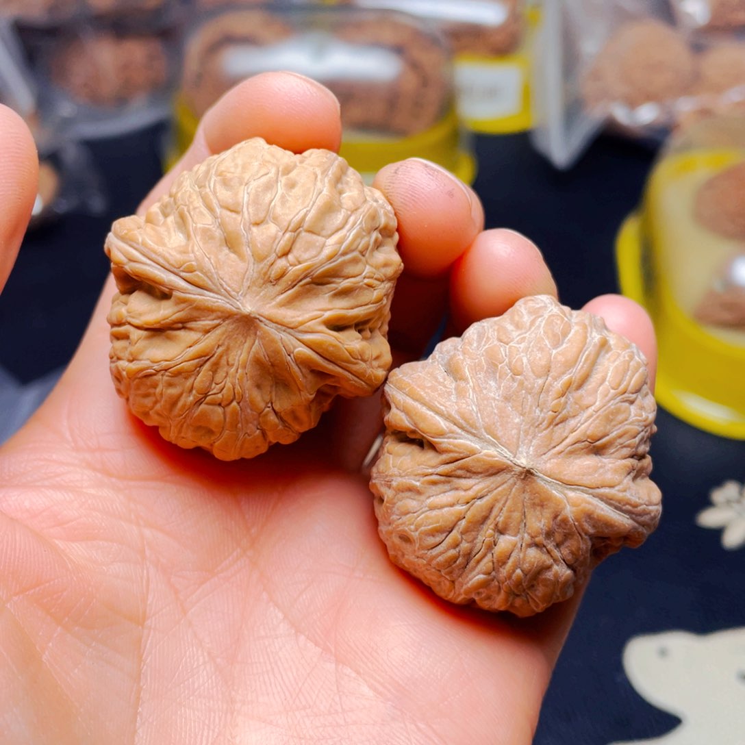 吊坠文玩核桃铁锤妹妹