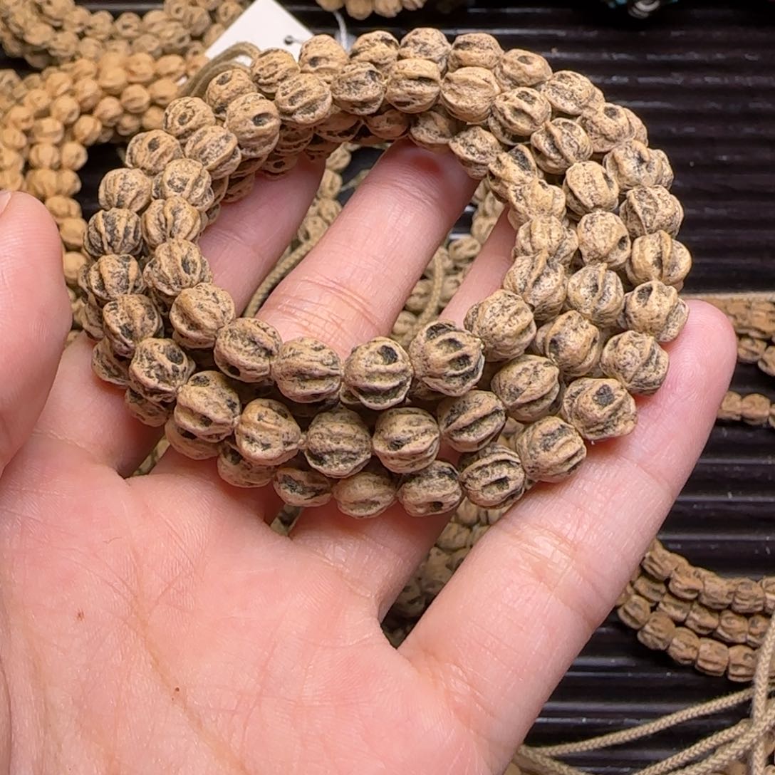 柏香籽/百香籽吊坠A****w