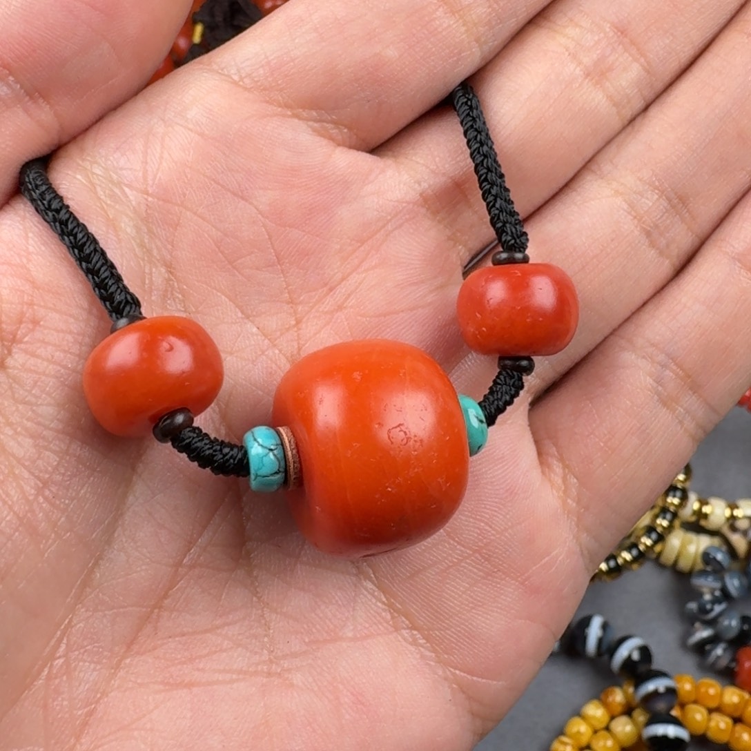 脸***）琉璃非金属单颗配珠