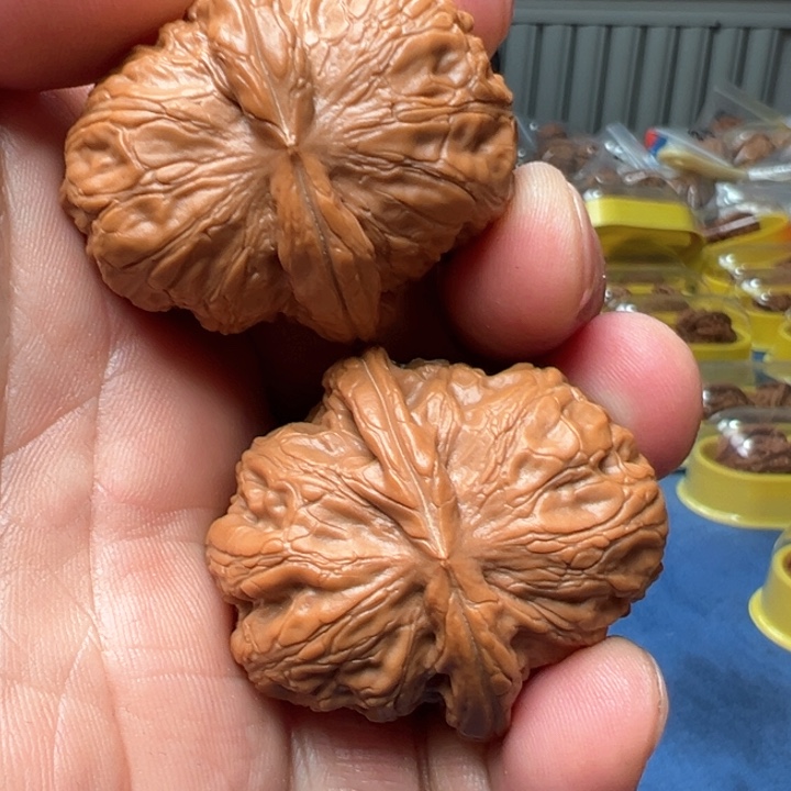 文玩核桃把件平谷元宝全品