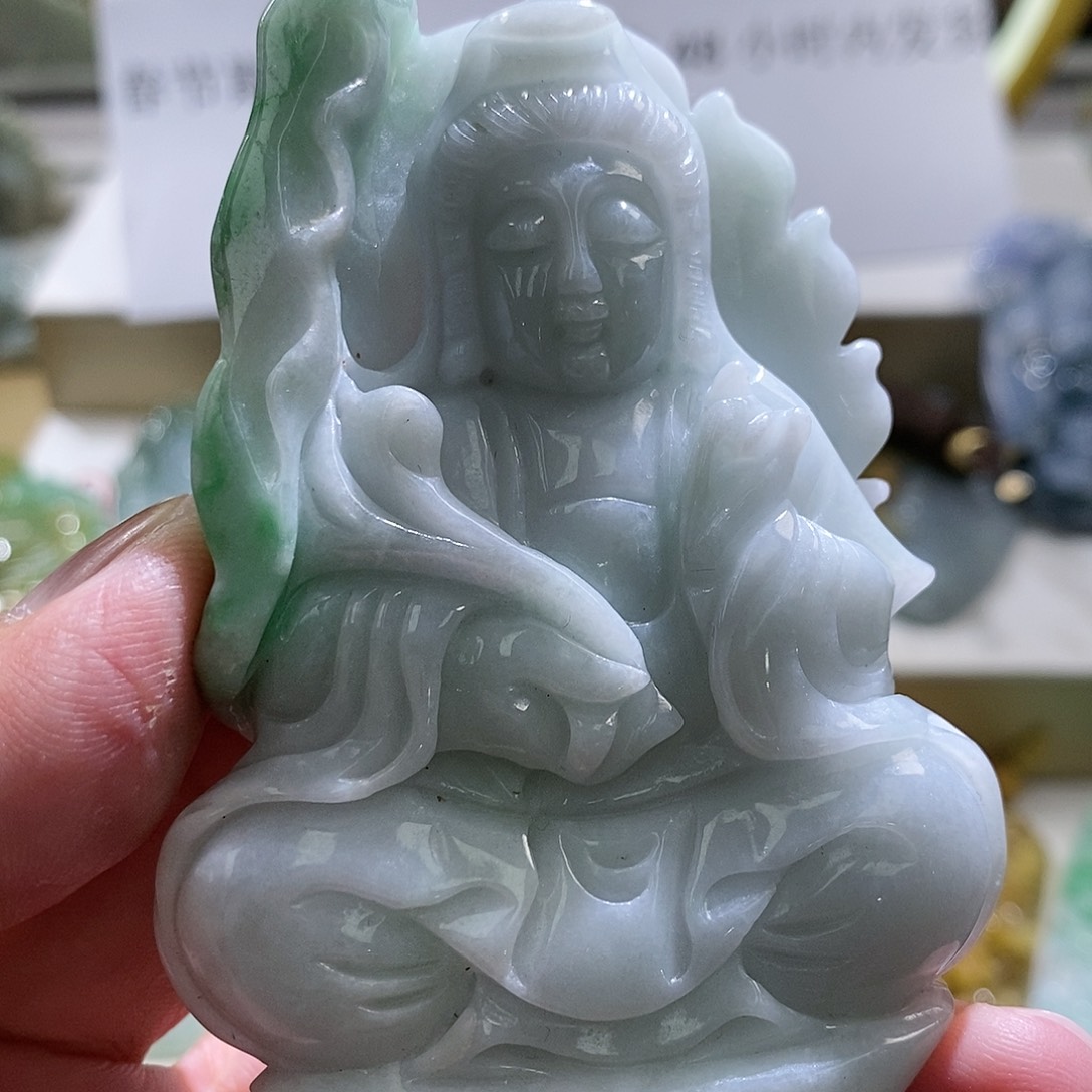 【闪购商品】翡翠颈饰未镶嵌111111111111