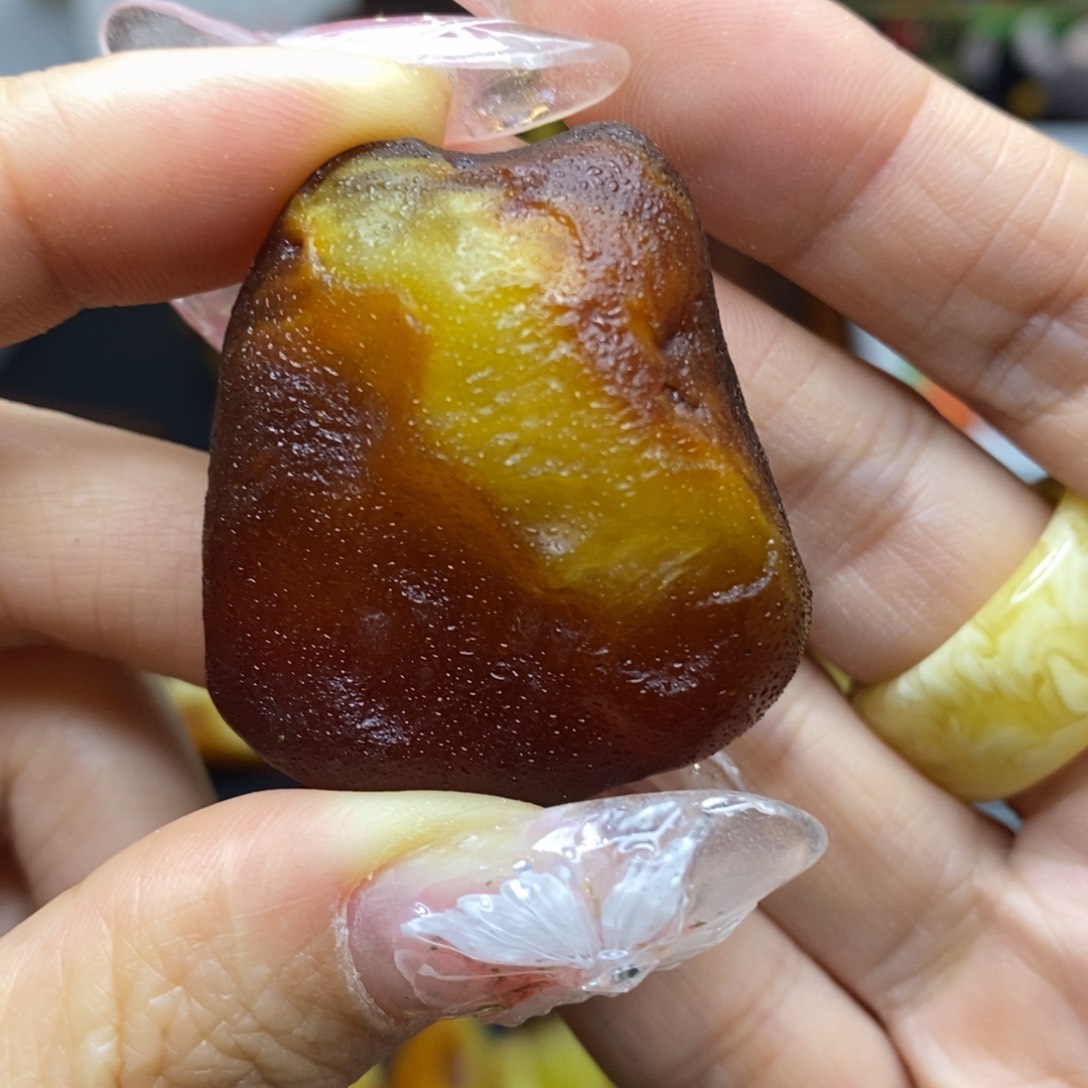 琥珀颈饰未镶嵌R***n胖