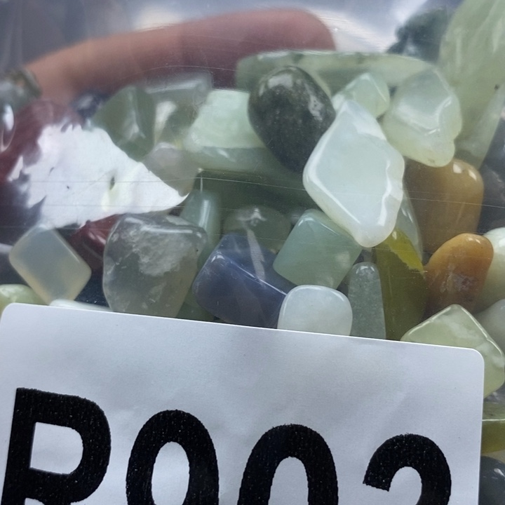 蛇纹石玉未镶嵌鱼缸的