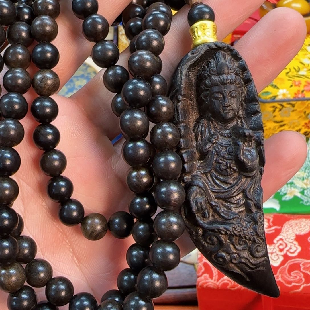 滴血莲花菩提吊坠