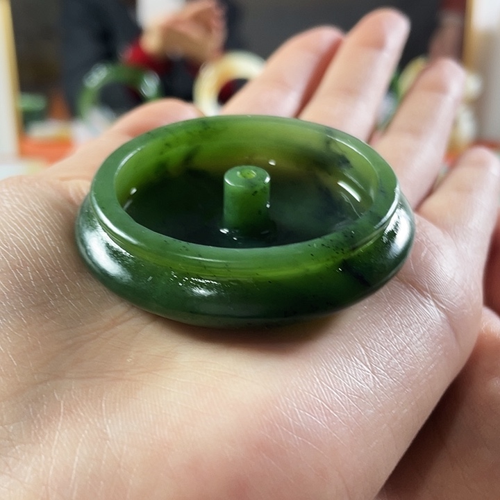 和田玉（碧玉）未镶嵌摆件