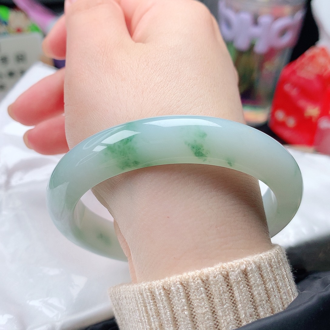 未镶嵌手镯翡翠1冰胶绿花