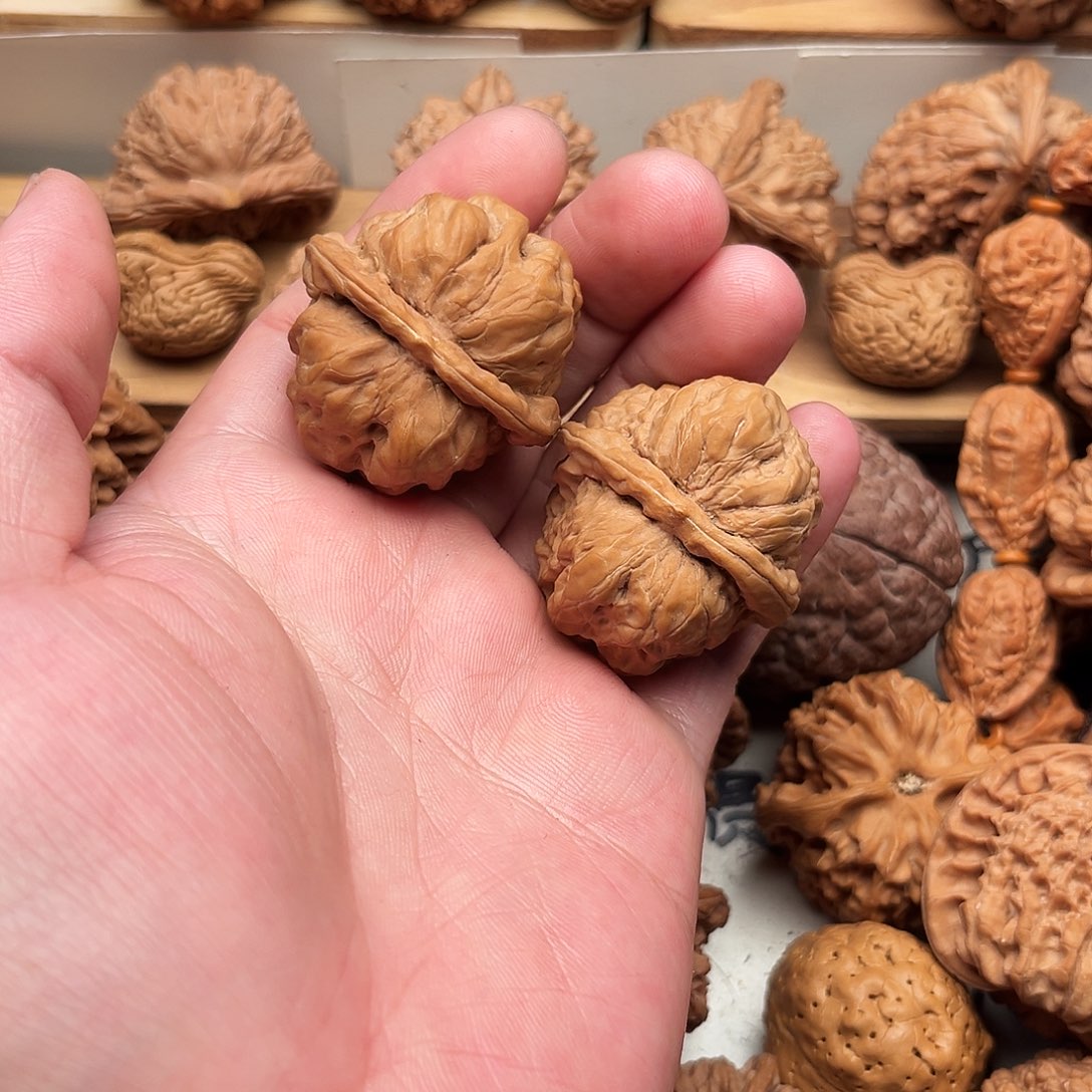 尘***丶文玩核桃吊坠蛤蟆