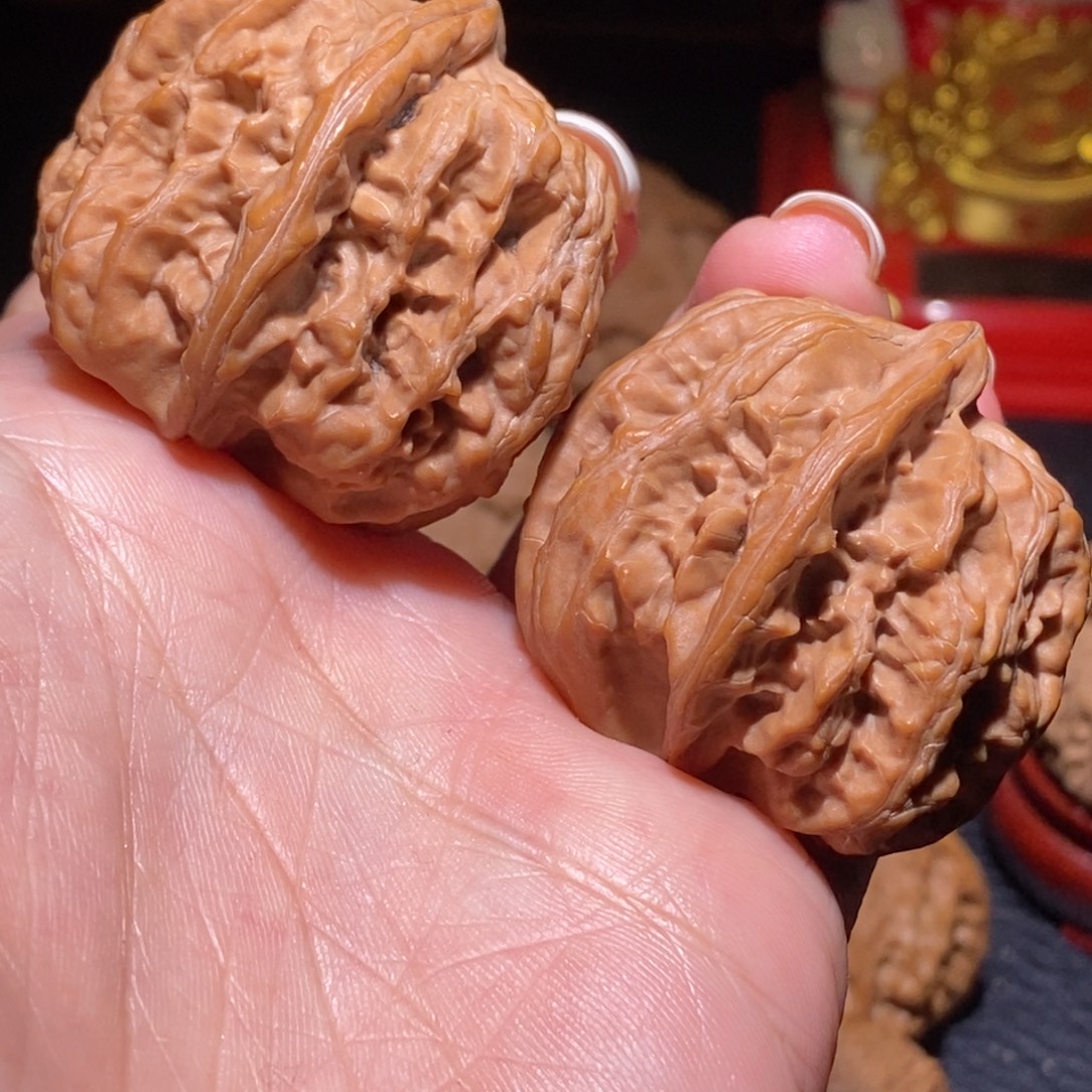 文玩核桃吊坠38方块
