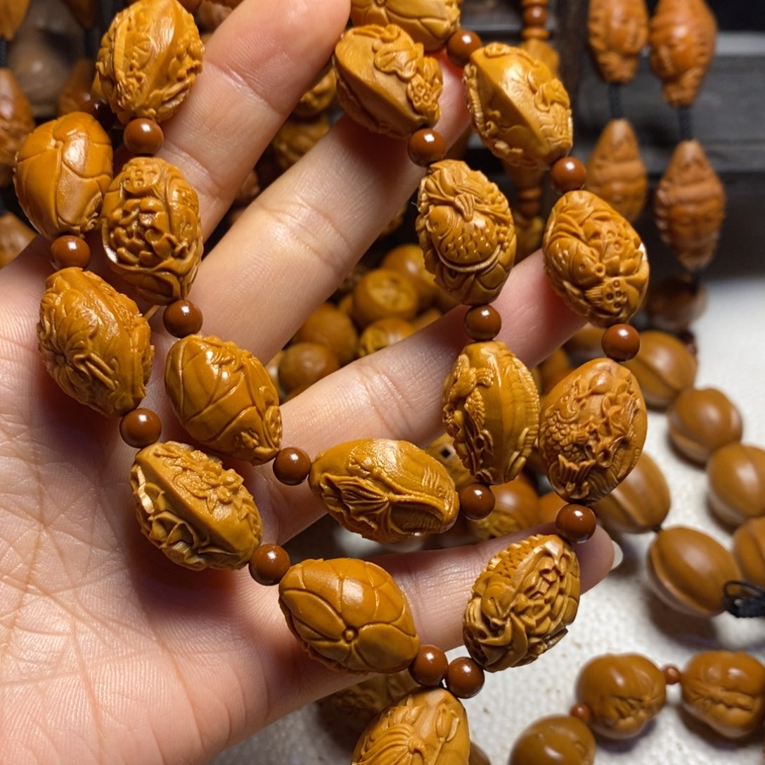 吊坠橄榄核荷塘月色手持