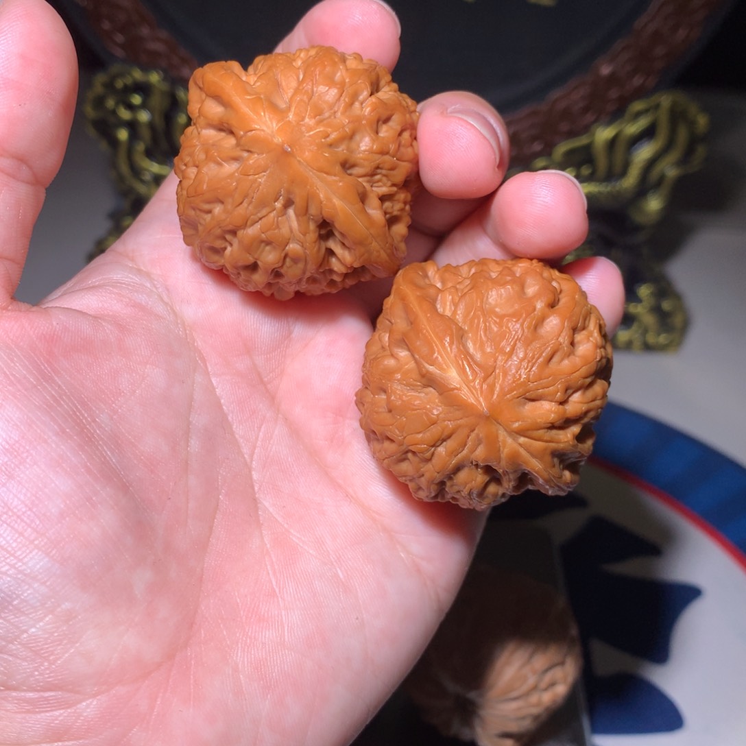 文玩核桃把件麦*~铁锤40