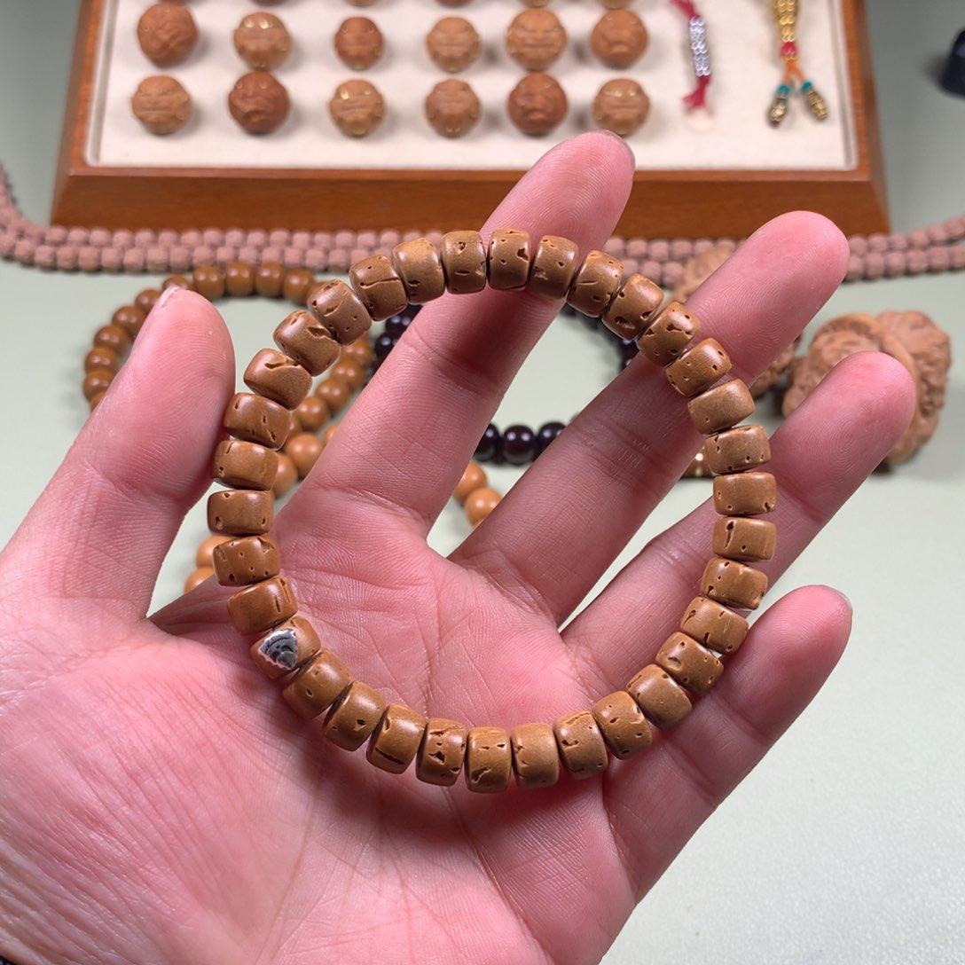 桃核吊坠5525855553588