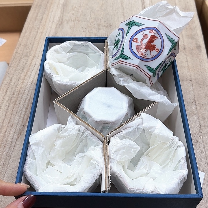 瓷片噗哈哈哈哈哈哈哈哈哈我的小