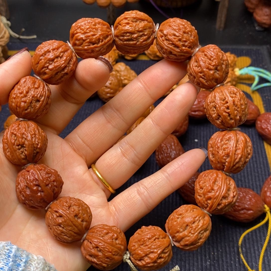 【闪购商品】吊坠文玩核桃蚂蚁纹手串