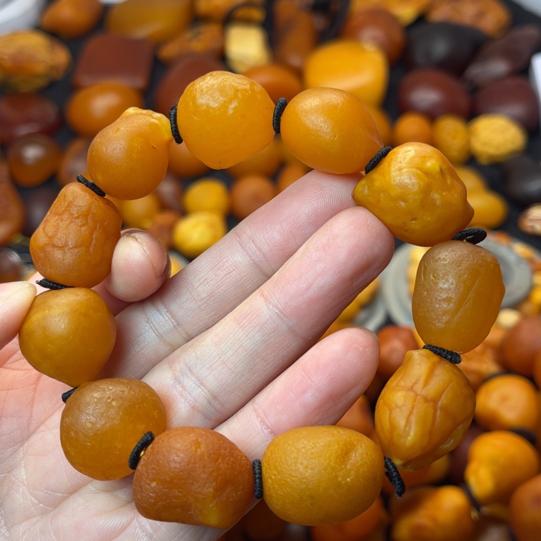 琥珀裸石未镶嵌天然蜜蜡手串