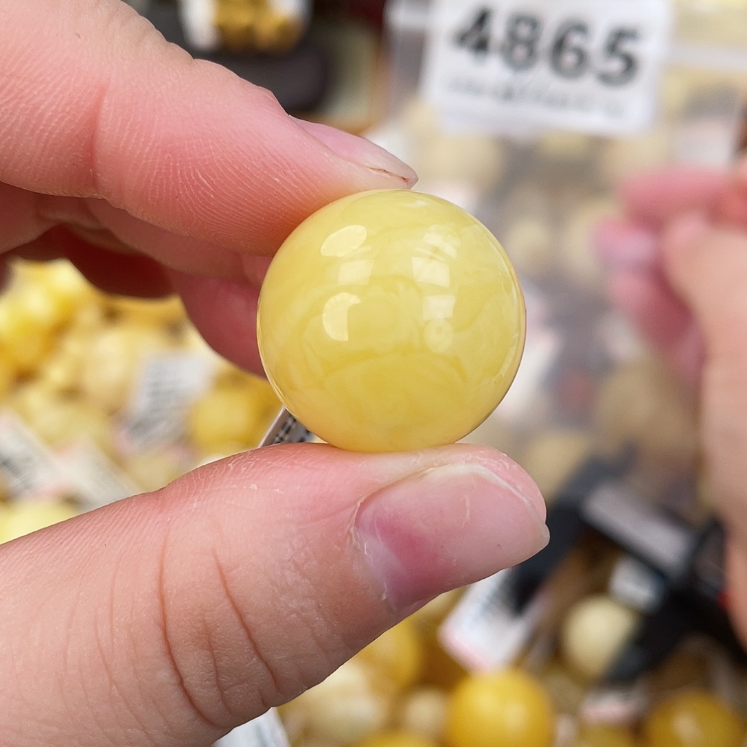 蜜蜡未镶嵌珠宝奇石20.1