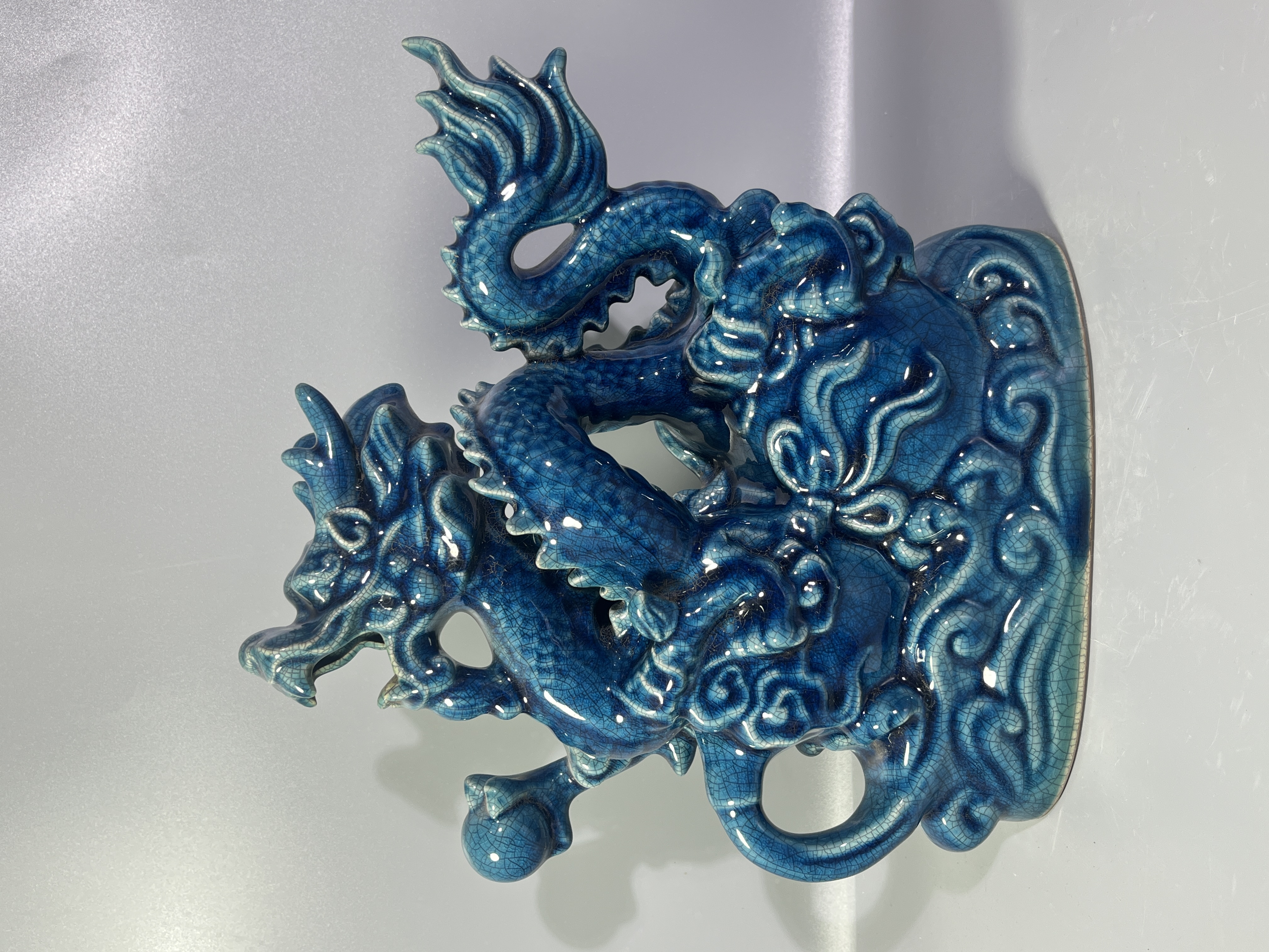 柴窑孔雀蓝釉龙，喜欢可私聊或拍下！