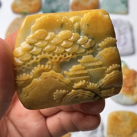 定制翡翠未镶嵌翡翠