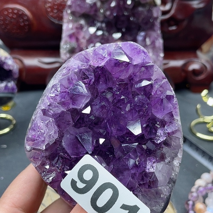 水晶大型摆件（非配饰）未镶嵌