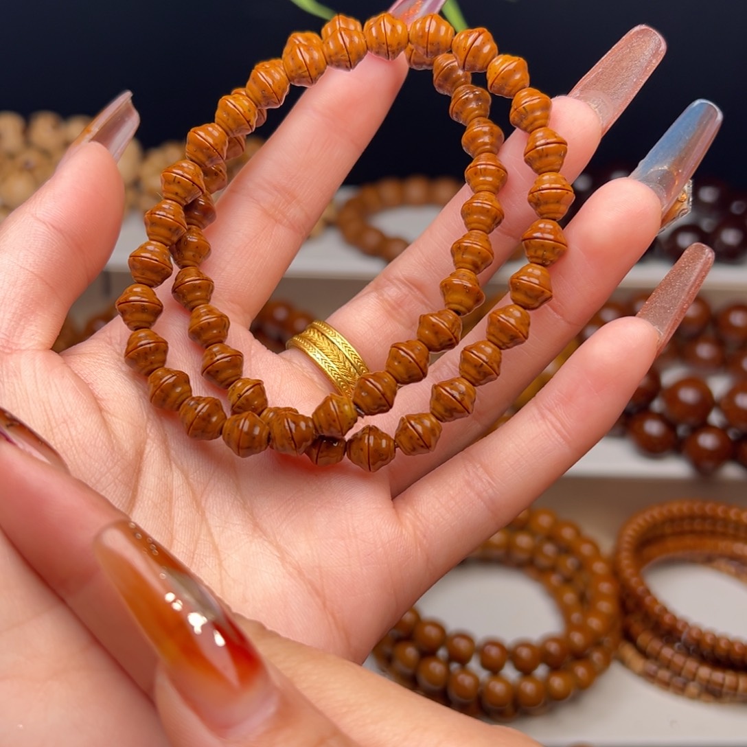 紫金鼠吊坠7双圈金饭碗