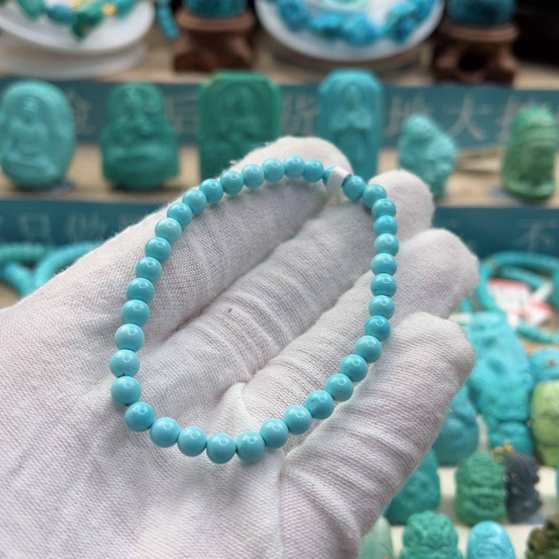 绿松石配饰未镶嵌