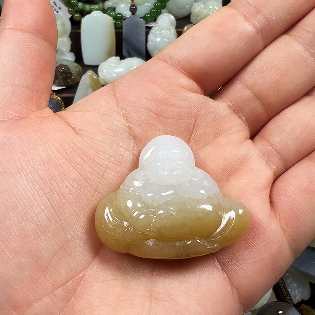 E***-和田玉未镶嵌颈饰