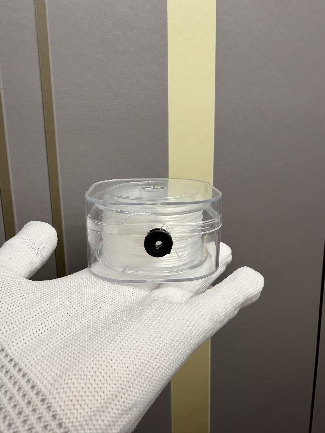 送一盒0.8扁丝弹力线长度60米