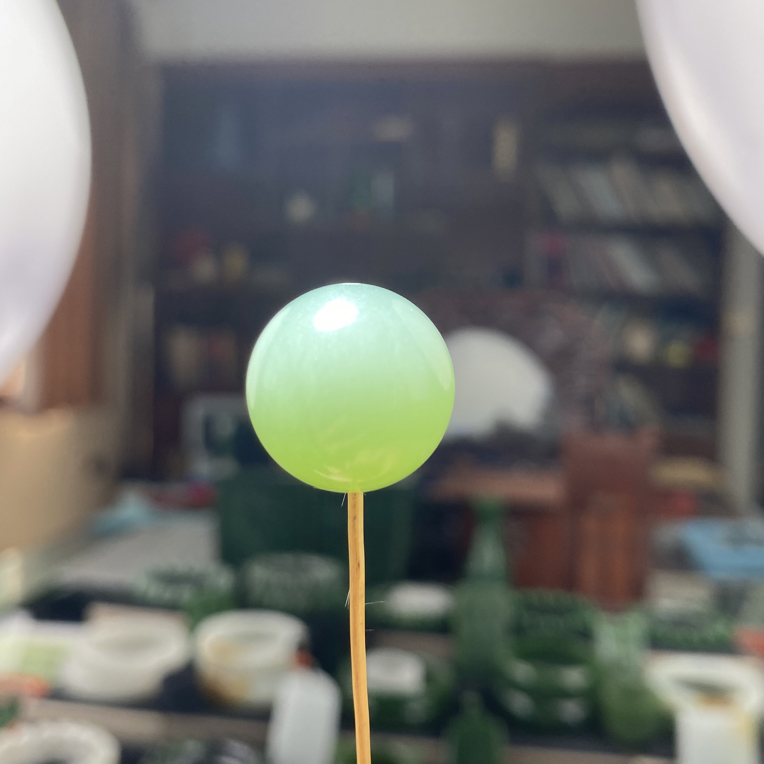 和田玉碧玉绿底粉青卡18单珠