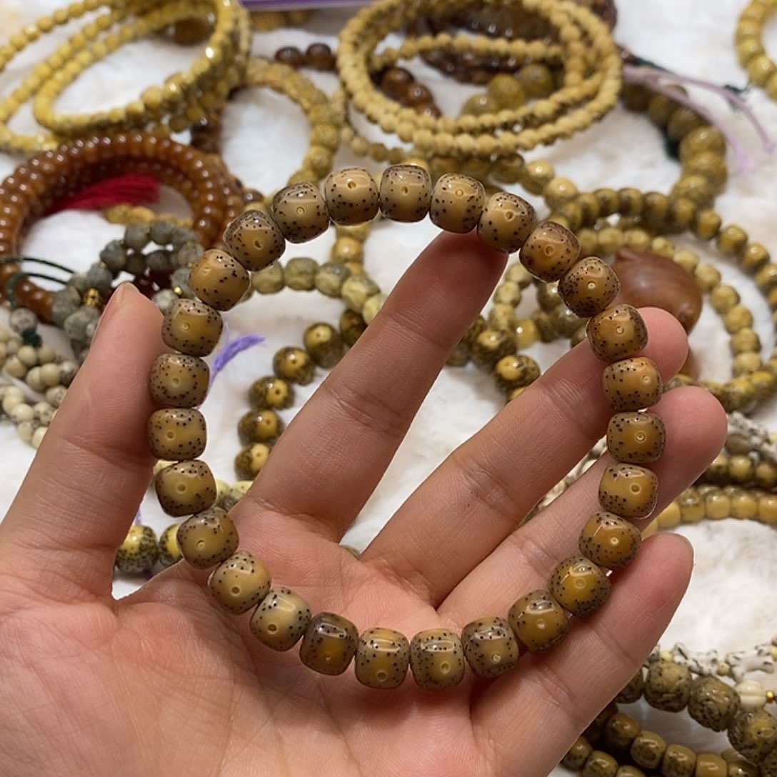 吊坠星月菩提海南