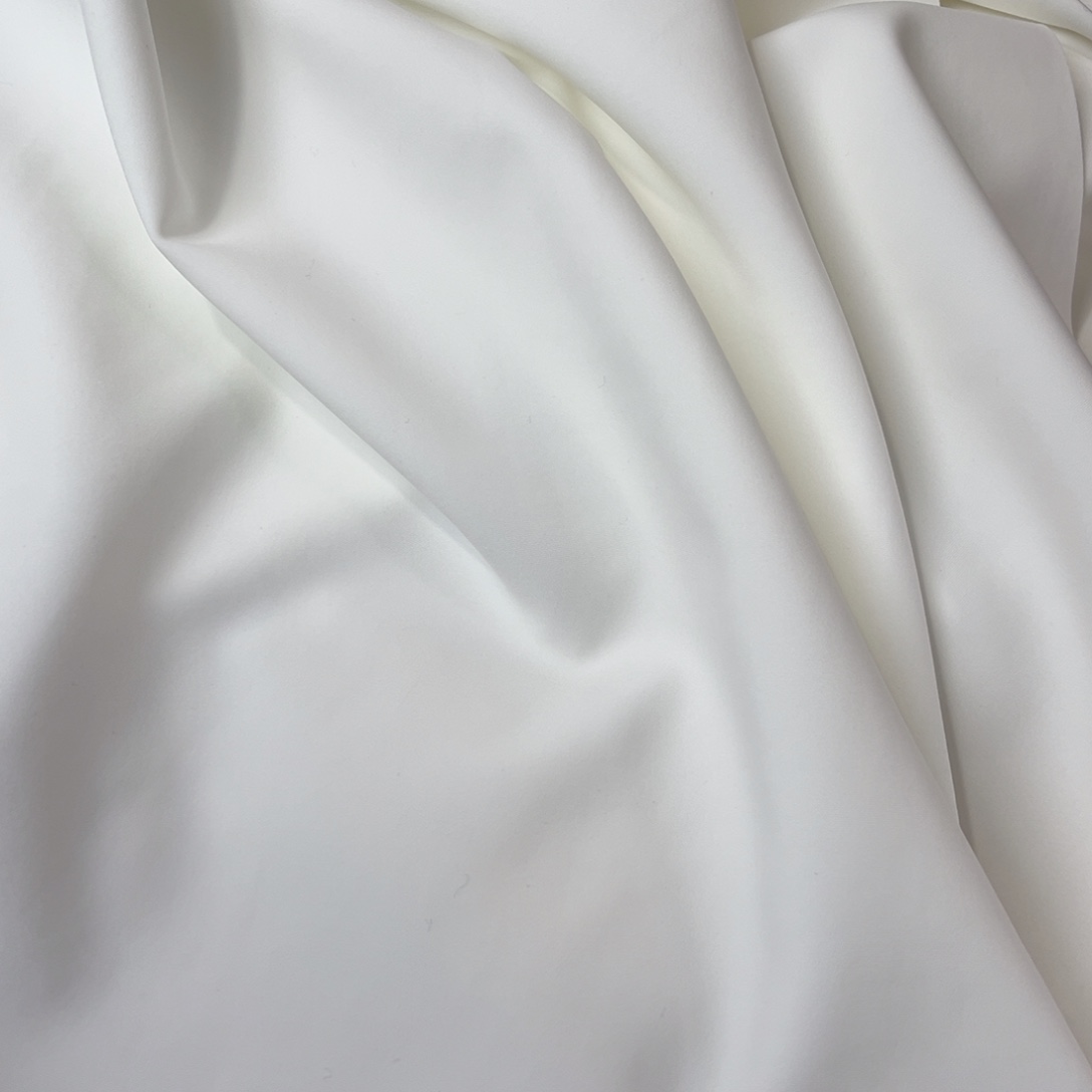 白色弹力罗马1.5米。        