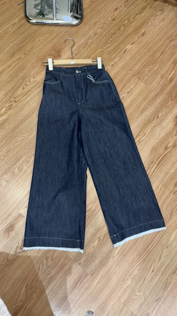 月亮28# 蕾丝拼接牛仔休闲裤 女